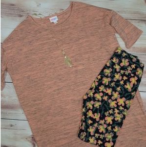 LuLaRoe Irma Tunic OS Leggings Outfit