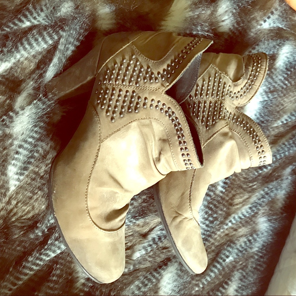 Leather ankle boots