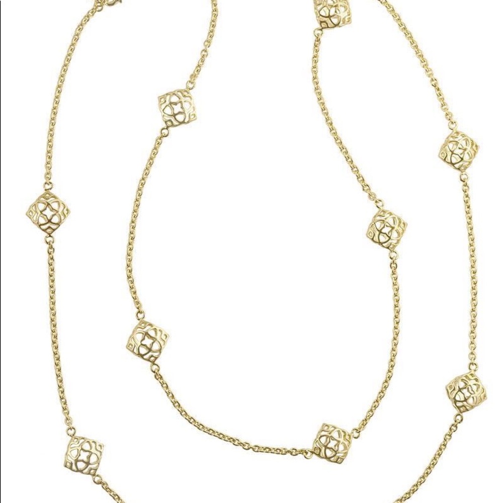 Kendra Scott  necklace