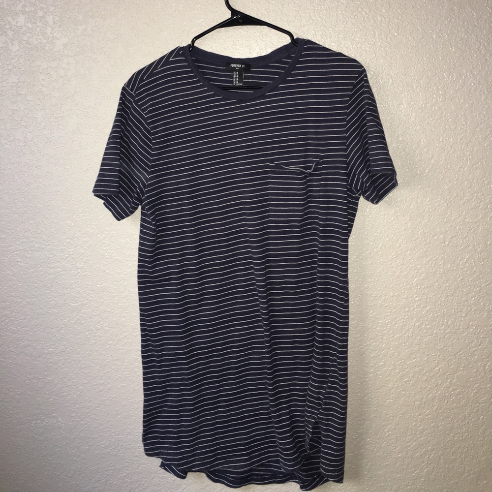 Forever 21 long length tee