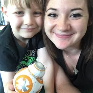 Meet your Posher, Olivia