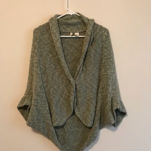 Anthropologie Moth Green Shrug Sz Small Anthropologie Moth Green Shrug Sz Small