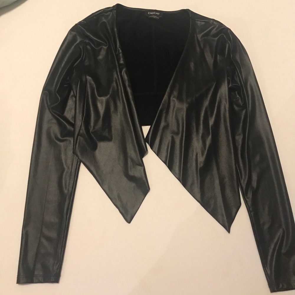 BEBE crop leather jacket