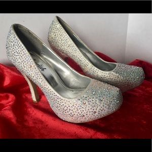 Sparkling dress shoes