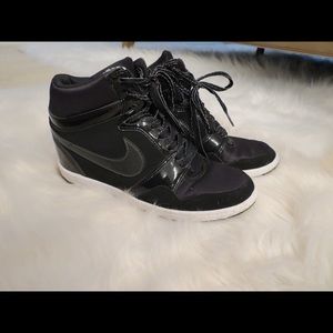 Women’s Nike dunks