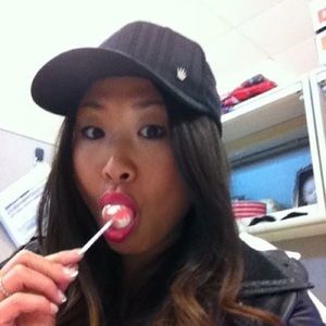 Meet your Posher, Kim