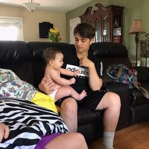 Meet your Posher, Colby