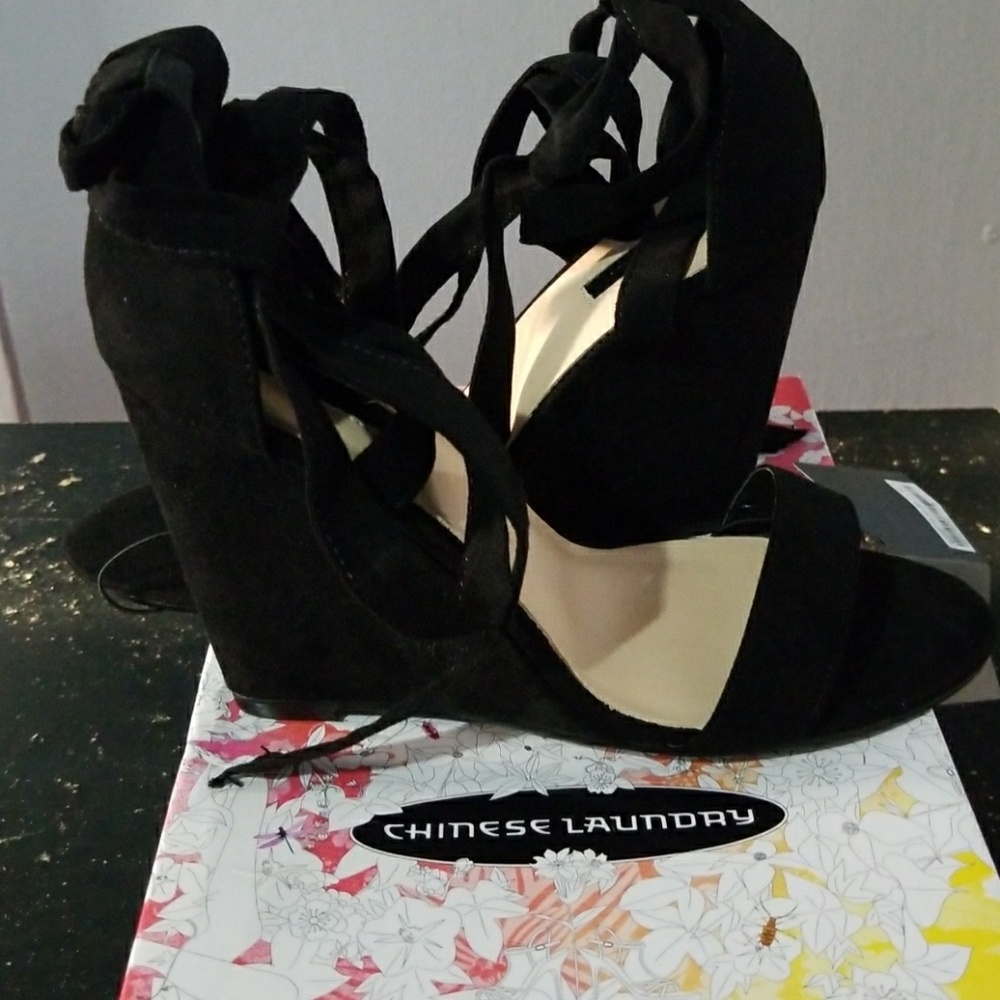NWT black suede wedge heels that tie around ankle