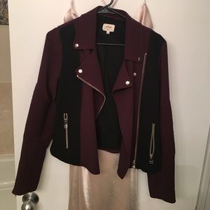 Wilfred black/burgundy jacket. Size 10