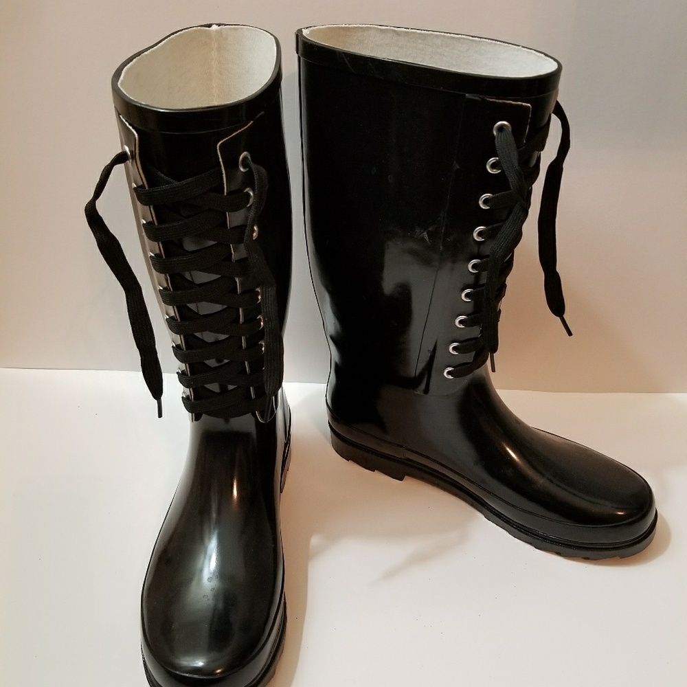🆕️Black Laced Rainboots🌧☔