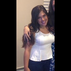 Meet your Posher, Dana