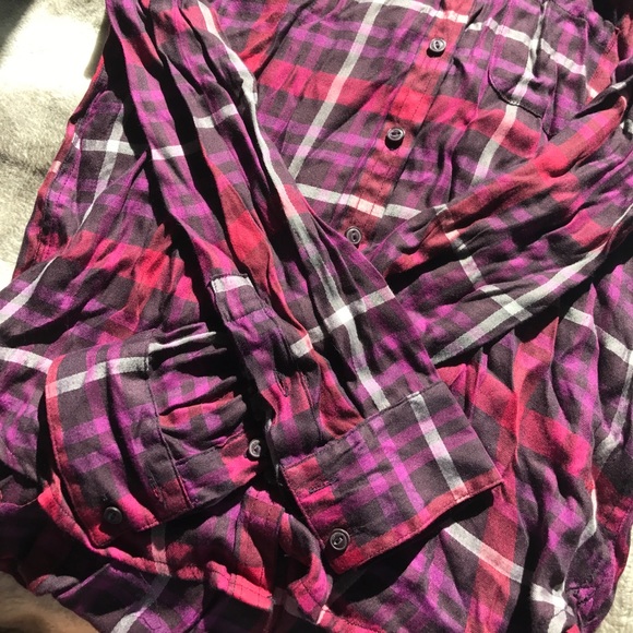 american eagle button down - Picture 3 of 5