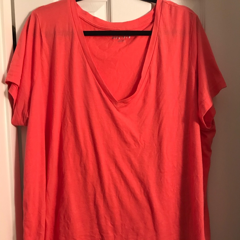 Ava & Viv top