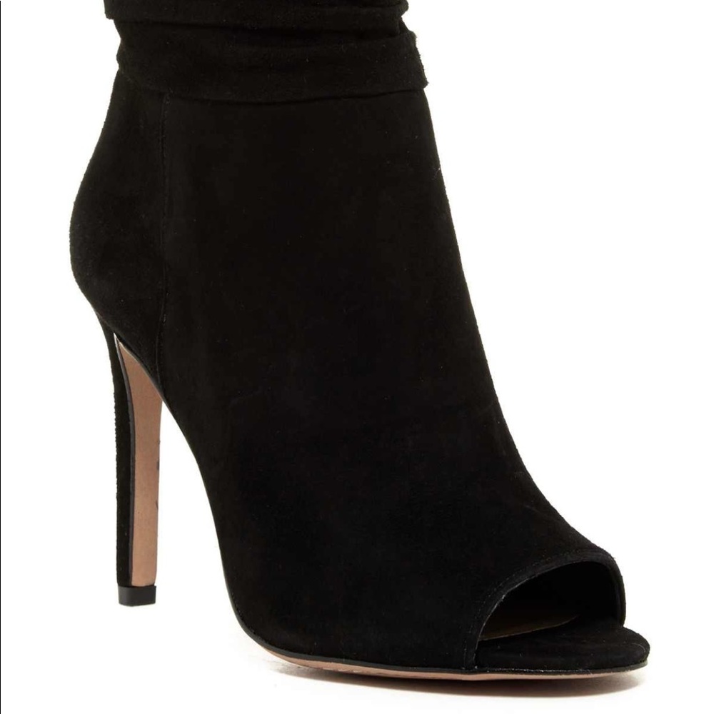 NWT Vince Camuto Heeled bootie