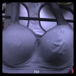 NWOT Victoria secret sports bra