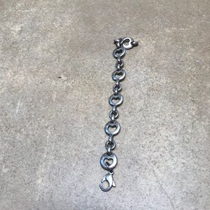Tiffany’s heart chain bracelet