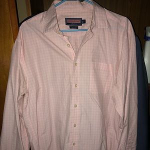 Vineyard vines Pink shirt size Large