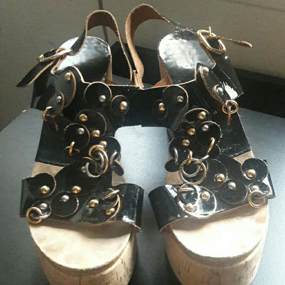 Pedro Garcia Black Patent Circle Platform sz 9.5 - Picture 6 of 8