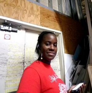 Meet your Posher, Jacqueline