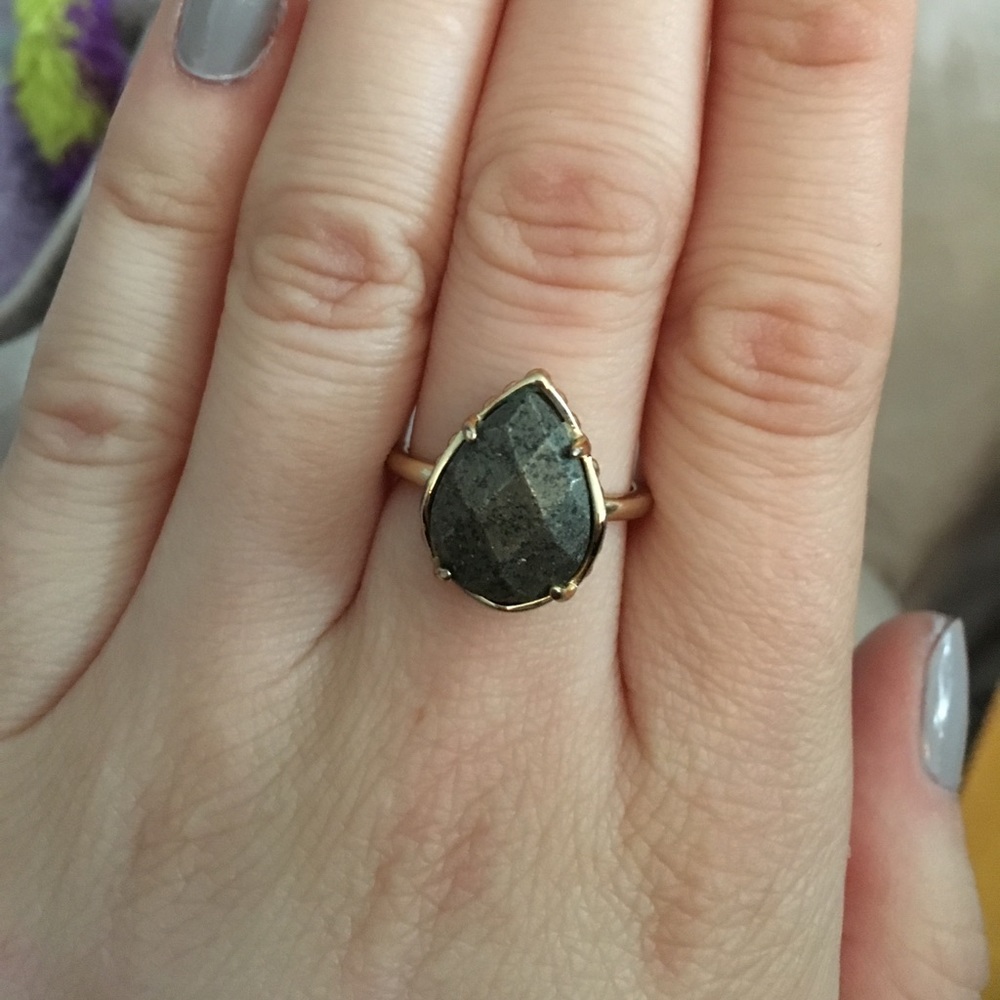 Kendra Scott ring size 7