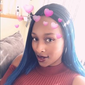 Meet your Posher, Zena