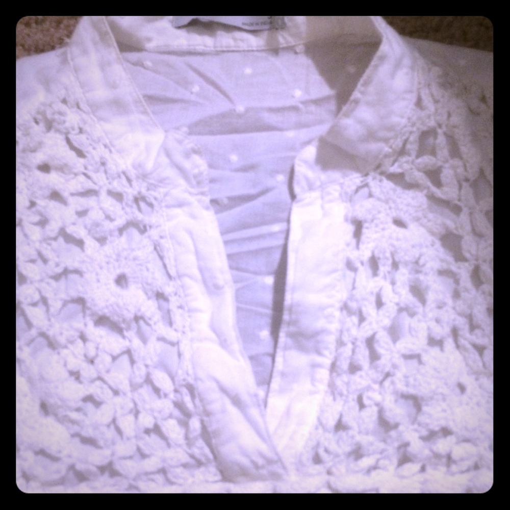 White lace 3/4 length blouse 👚