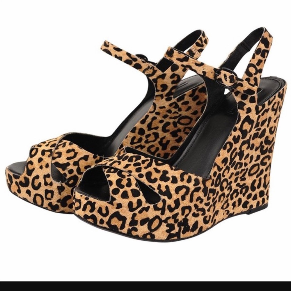 Matiko Lynn Crisscross Wedge - never worn
