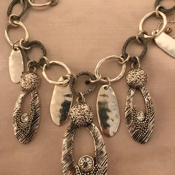 Silver choker with matching earrings and bracelet - Picture 2 of 4