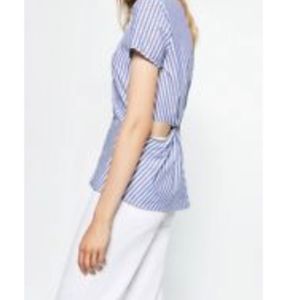 🔸🔸Cute Striped Open Back Zara Shirt🔸🔸
