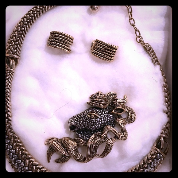 Silver and gold choker, earrings and pin - Picture 1 of 1