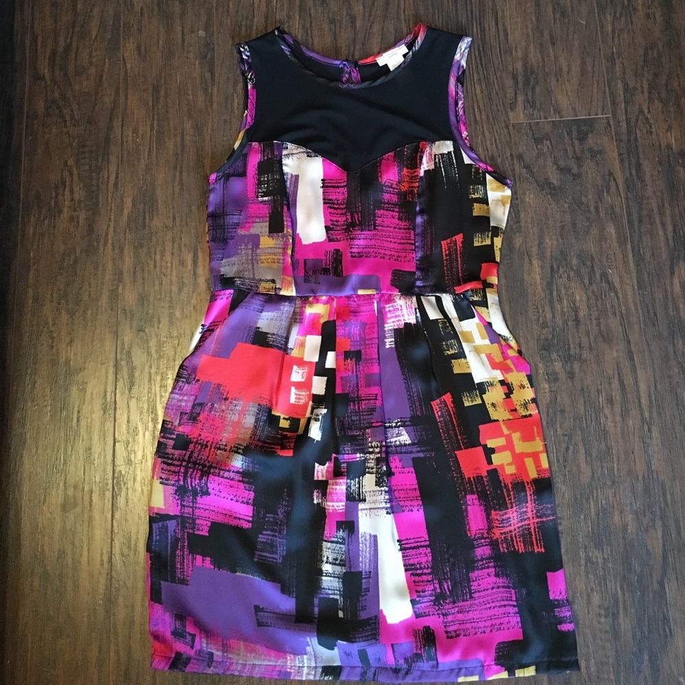 Abstract dress