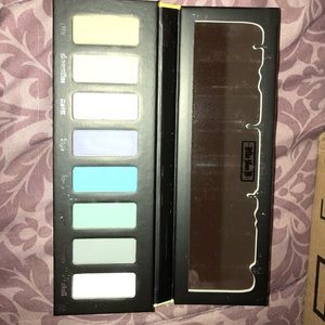 Kat Von D “Pastel Goth” Eye Shadow Palette