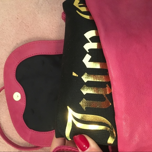 JUICY COUTURE NEW WITH TAGS crossbody purse - Picture 4 of 5