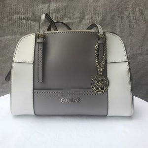 Guess Handbag / Purse