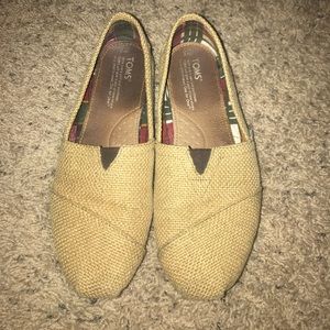 Burlap Toms shoes
