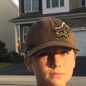 Meet your Posher, Carter