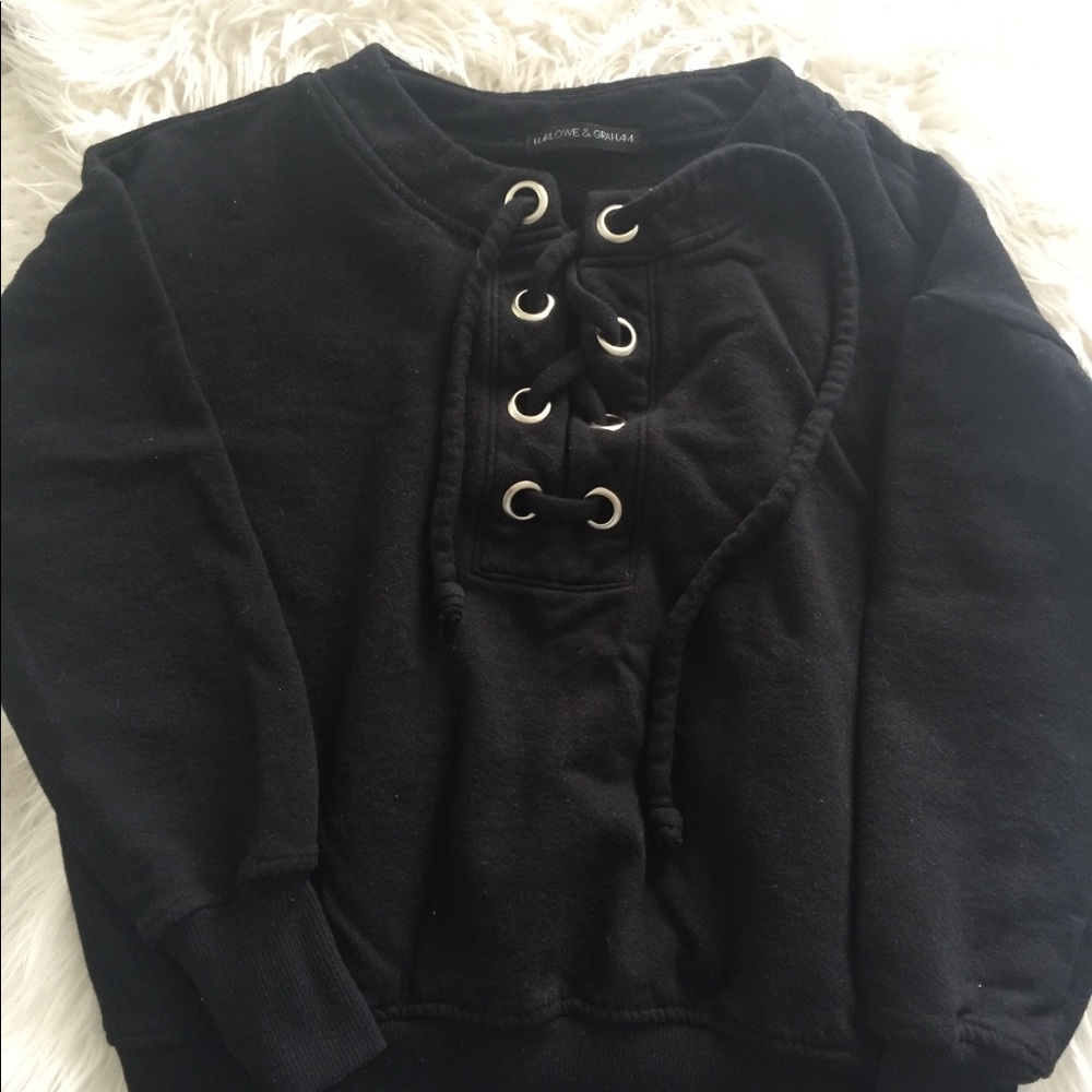 Black front lace up sweatshirt