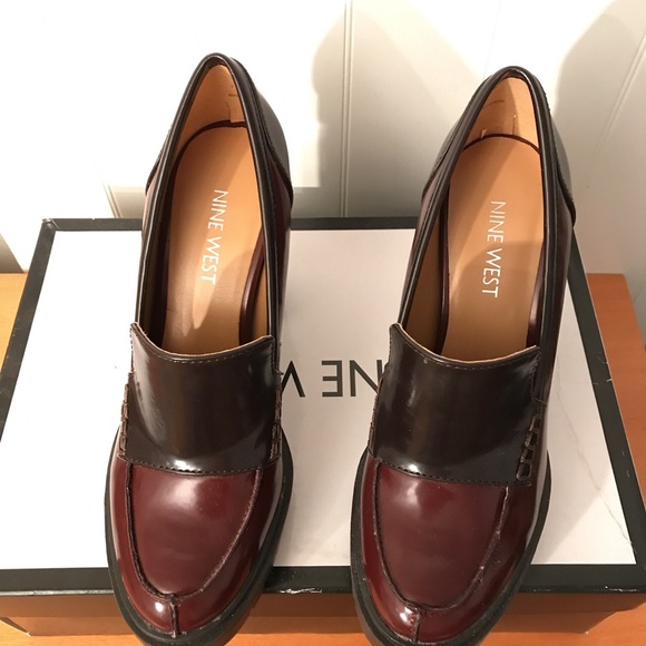 90’s Inspired Pumps🛍 - Picture 6 of 8