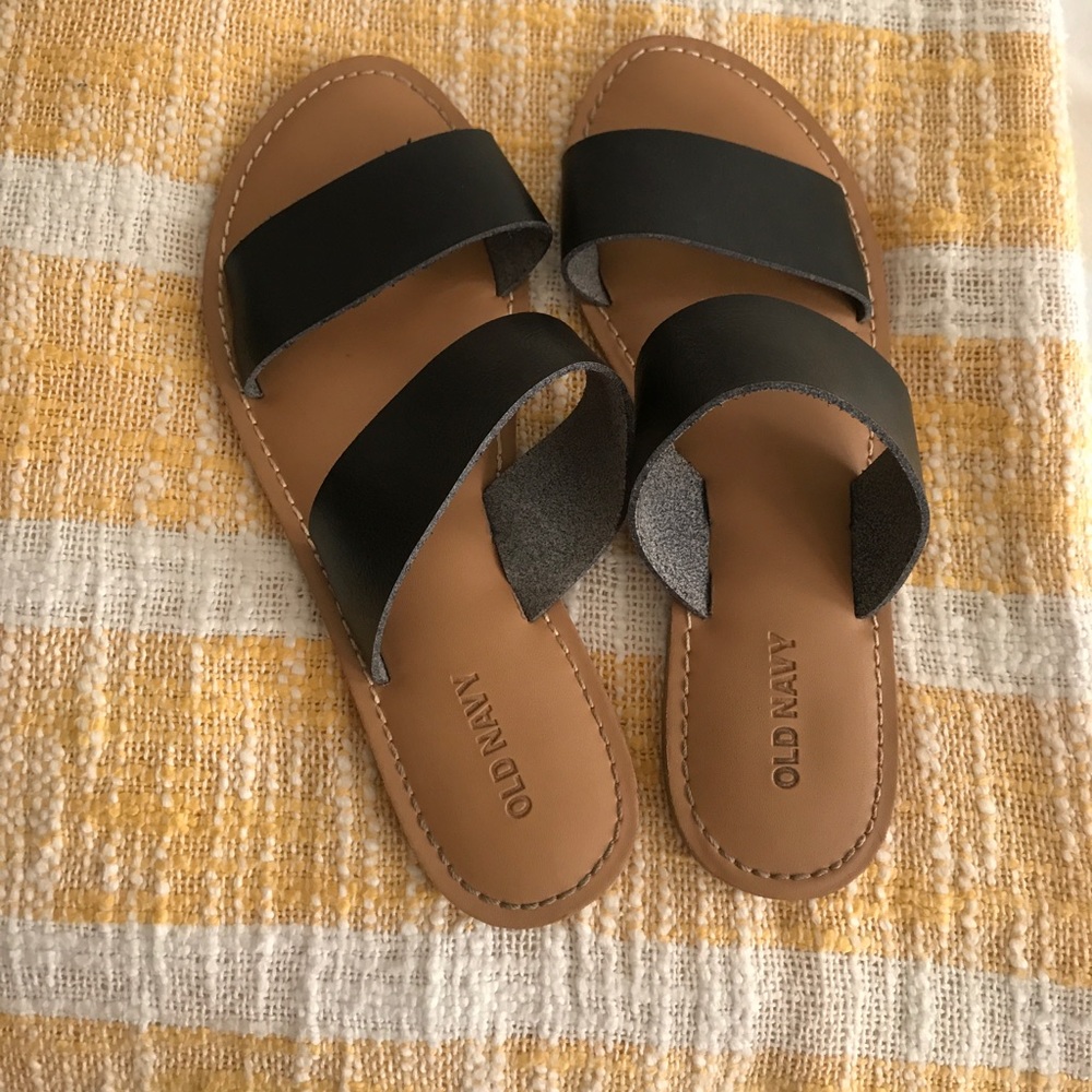 Old Navy - Black two-strap sandal