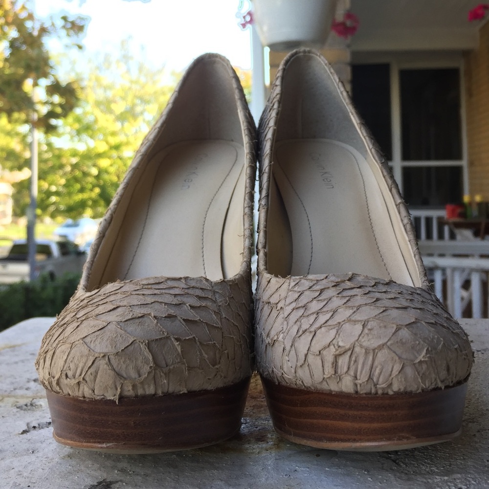 Neutral Calvin Klein slight platform heels