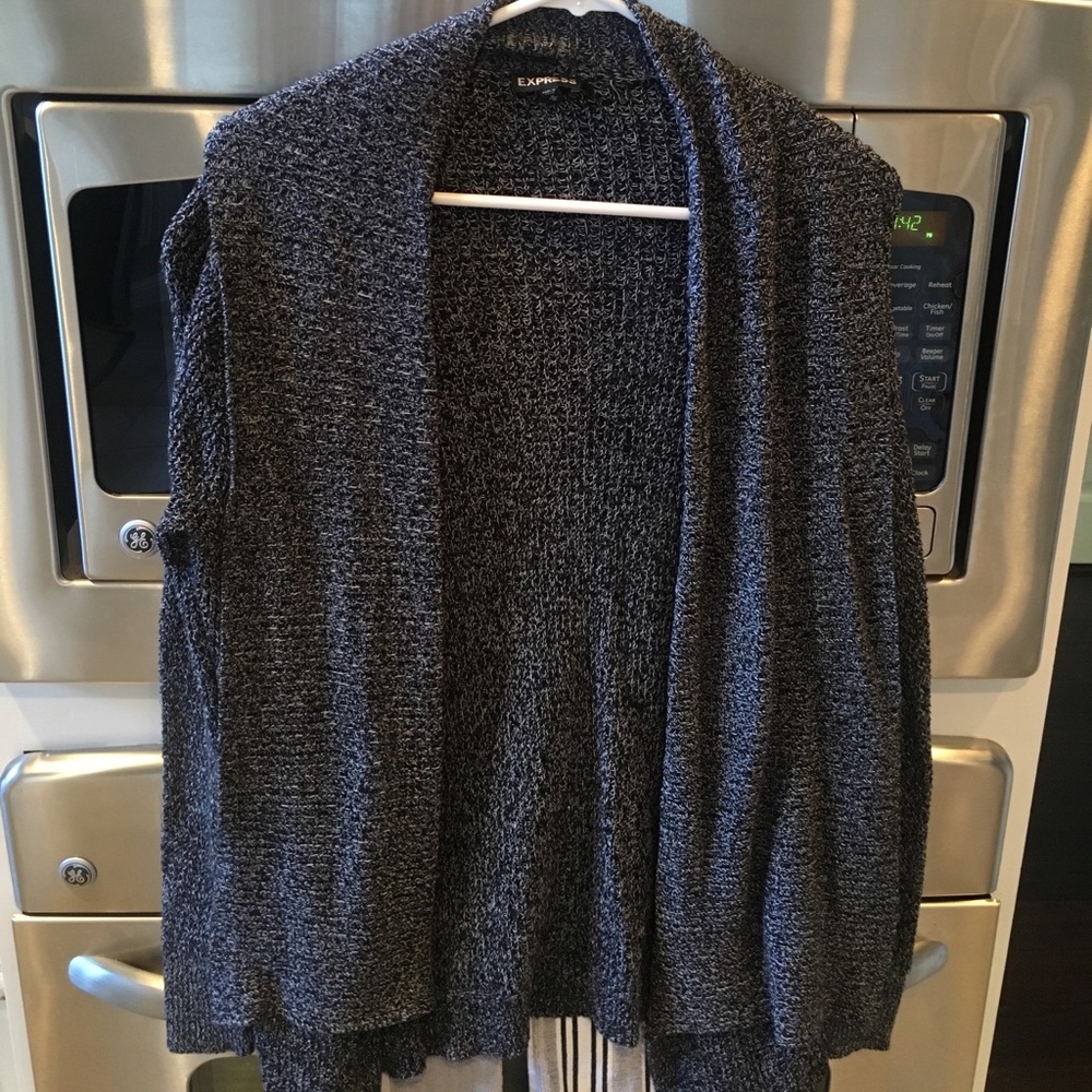 Express Cardigan - Size M