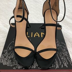 Liliana Heels