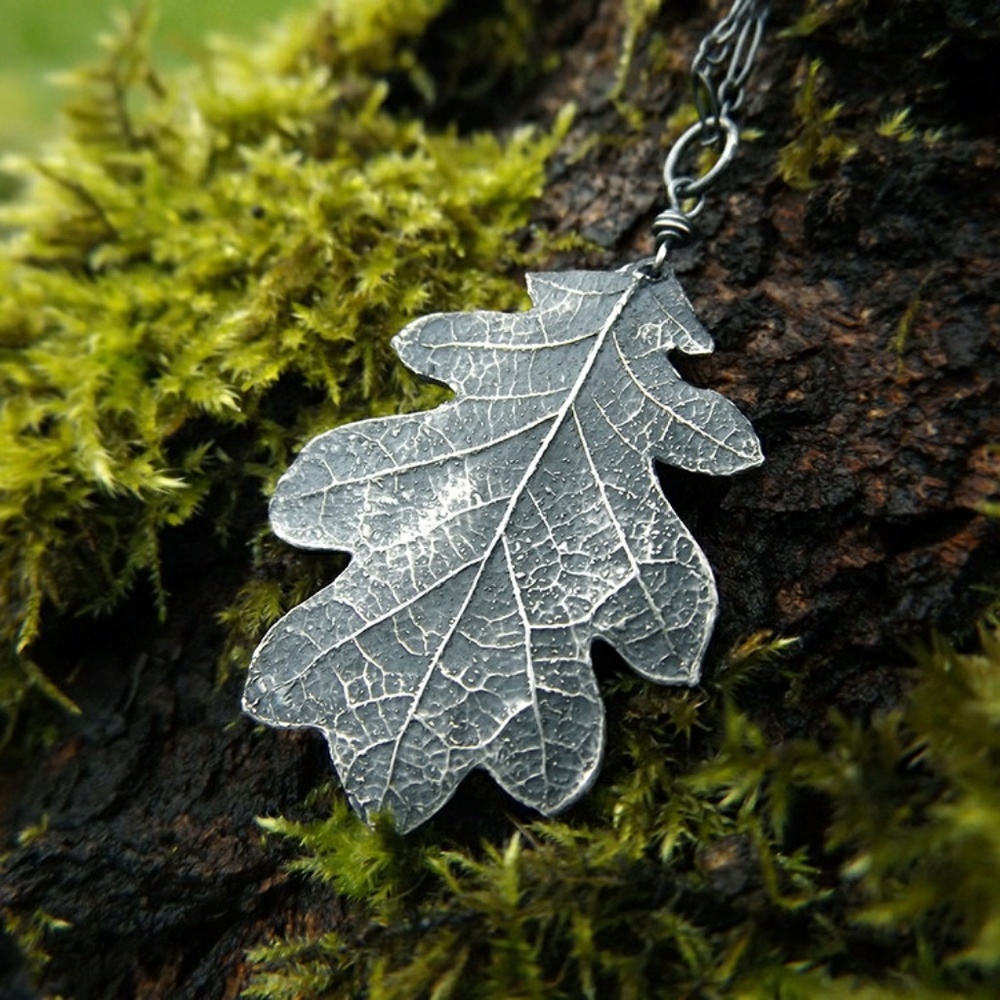 Quercus garryana - White Oak Leaf -Artisan Pendant