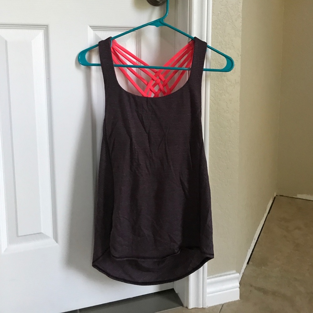 Lululemon Free to be wild top