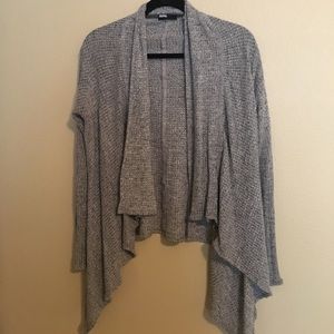 Darling UO cardigan!