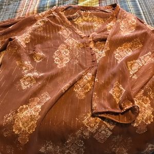 Maurice’s quarter length top. Size 3.