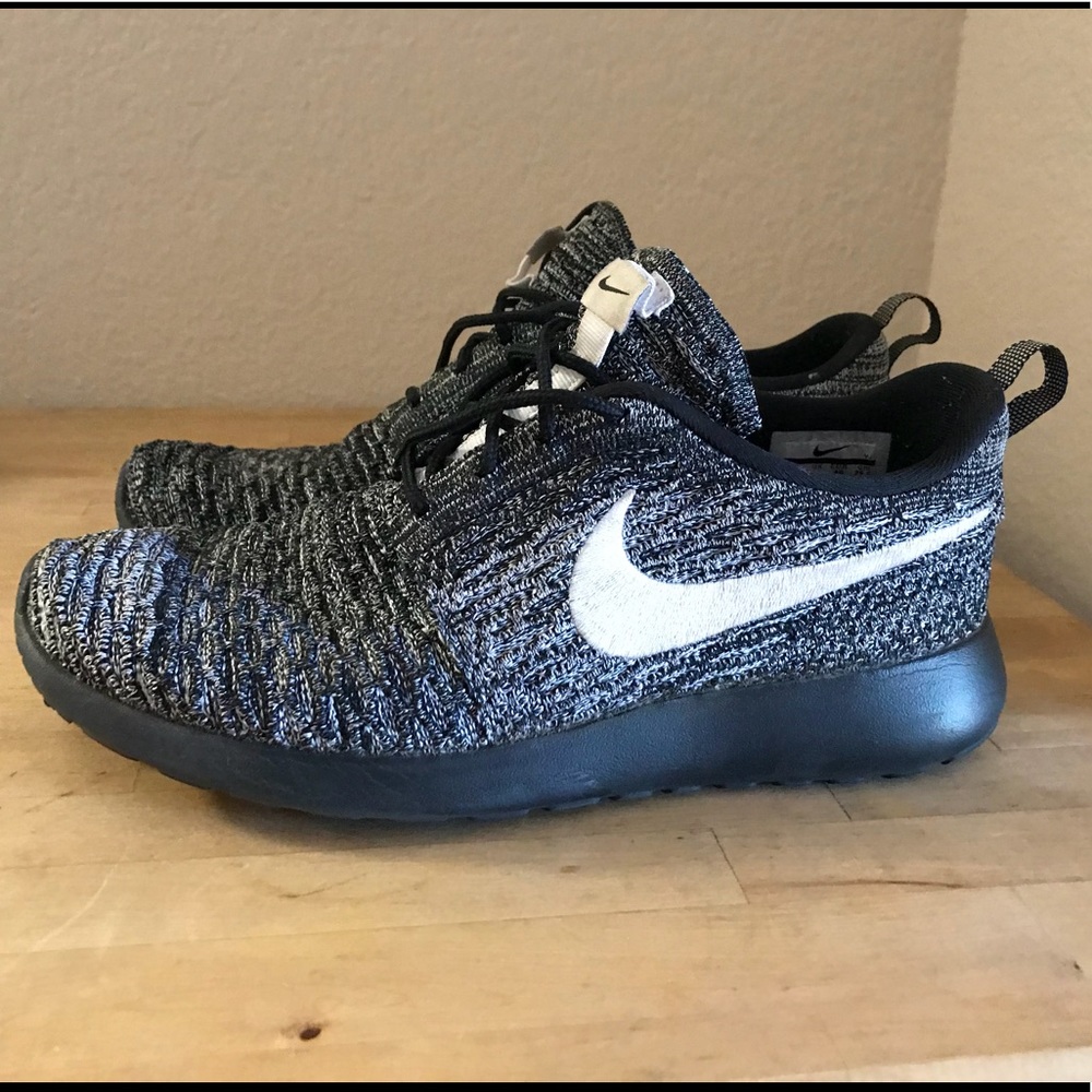 Nike Fly Knot Rosche