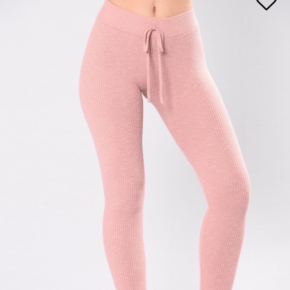 Fashionnova High rise leggings