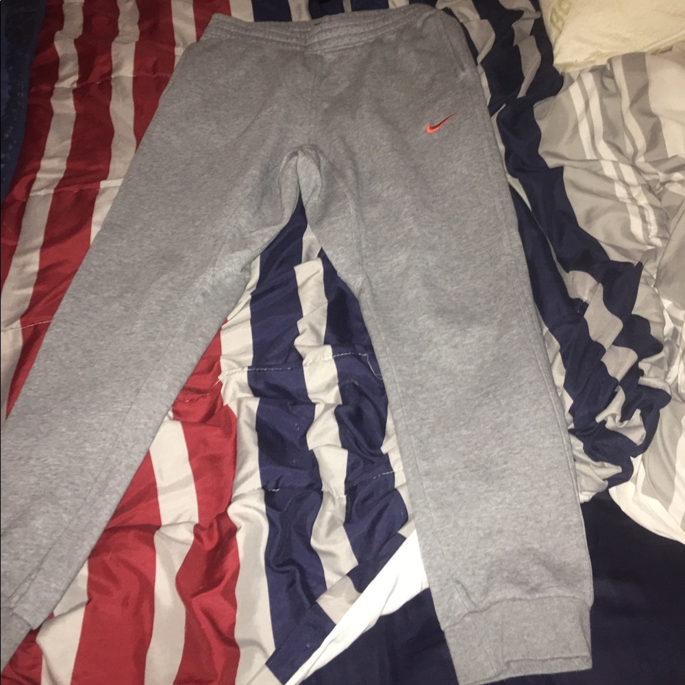 Medium Nike joggers