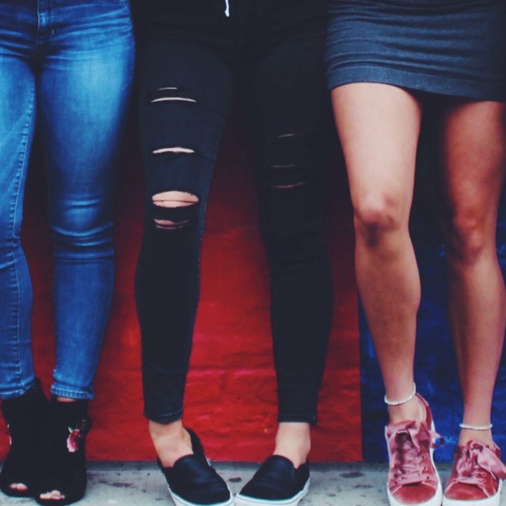 adorable black distressed skinny jeans